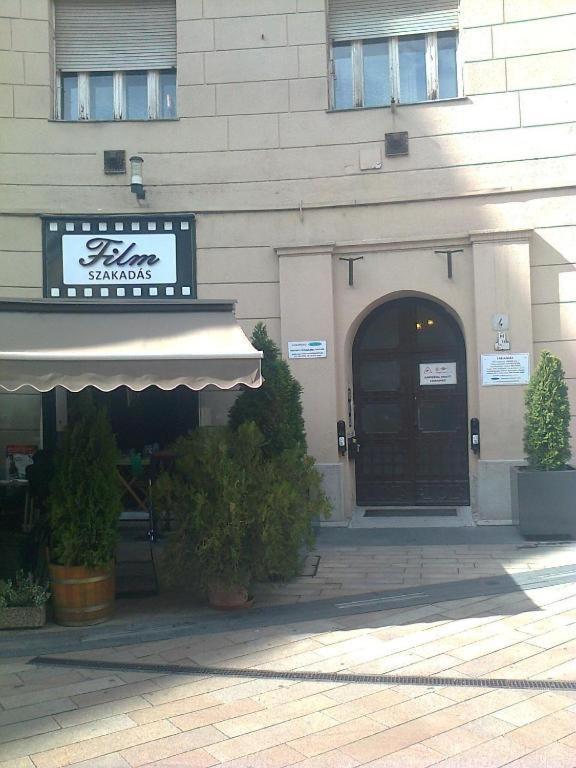 Gold Apartment Budapeste Exterior foto